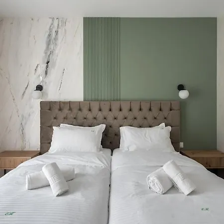 Emerald Charm One Cotroceni 1 Bükreş