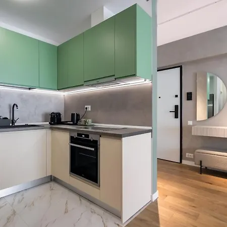 Διαμέρισμα Emerald Charm One Cotroceni 1 *