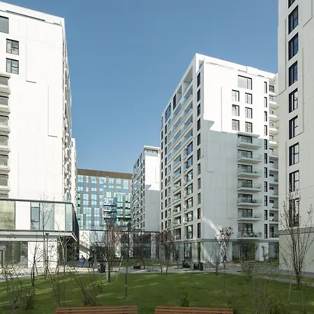 Emerald Charm One Cotroceni 1 *