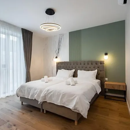 Emerald Charm One Cotroceni 1 公寓