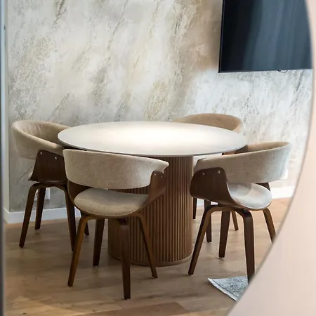 Emerald Charm One Cotroceni 1