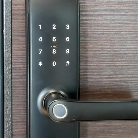 Emerald Charm One Cotroceni 1 Βουκουρέστι