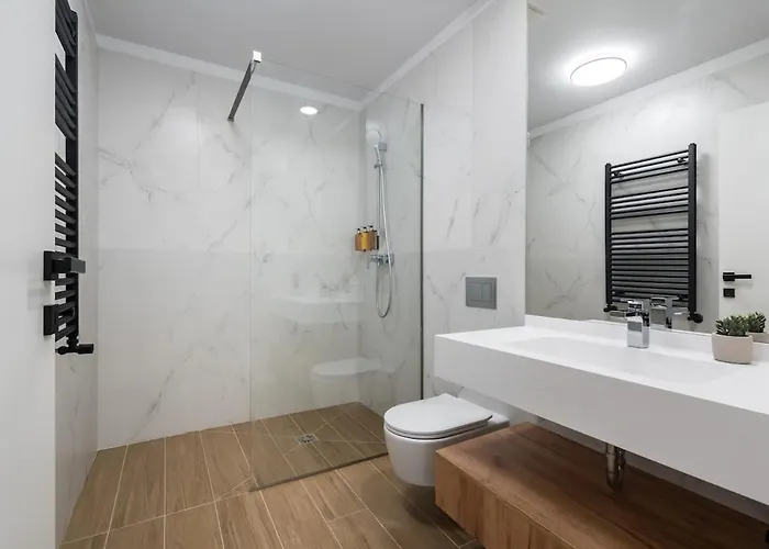 Emerald Charm One Cotroceni 1 Bucureşti